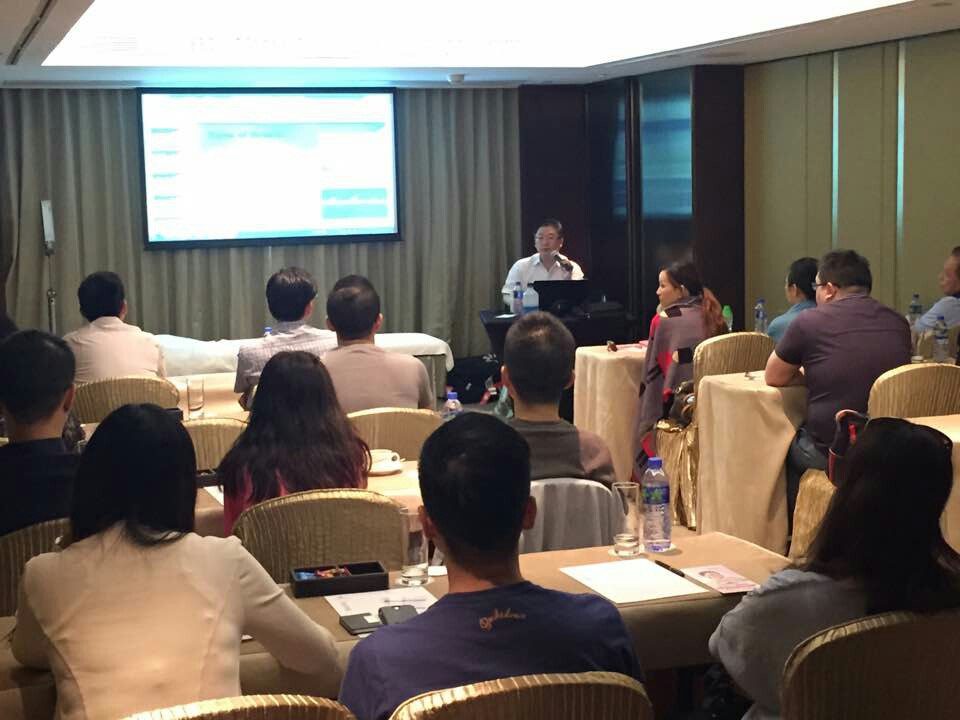 201506 홍콩 -ultrav lift intergrated workshop4.jpg